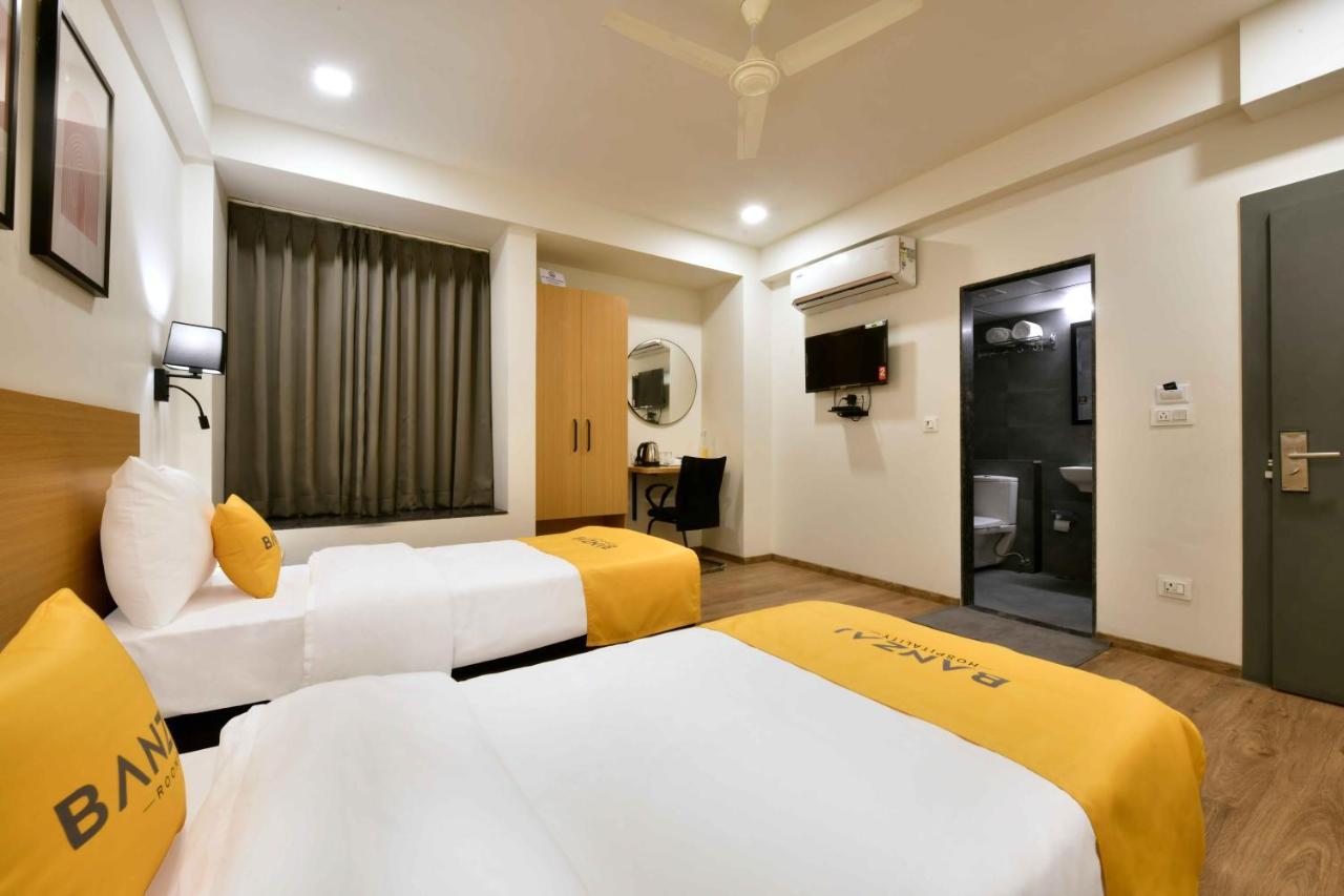 Banzai Rooms Насик Экстерьер фото