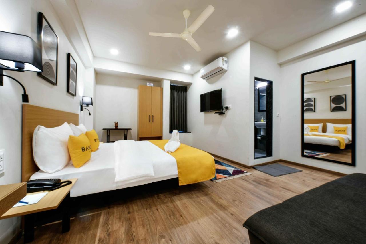 Banzai Rooms Насик Экстерьер фото