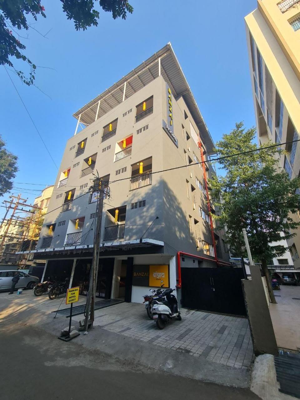 Banzai Rooms Насик Экстерьер фото