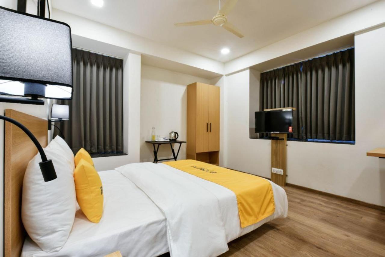 Banzai Rooms Насик Экстерьер фото