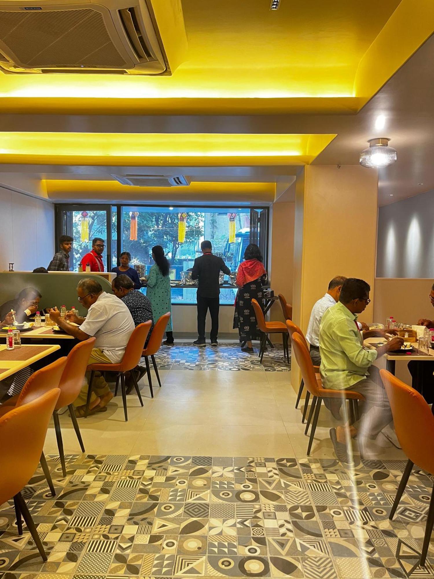 Banzai Rooms Насик Экстерьер фото